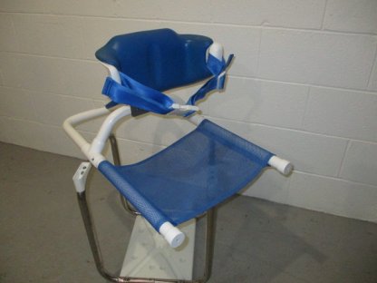 Contour wrap around bath support w/low back- Medium