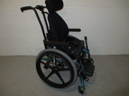 Pediatric self propelled manual w/c 12"