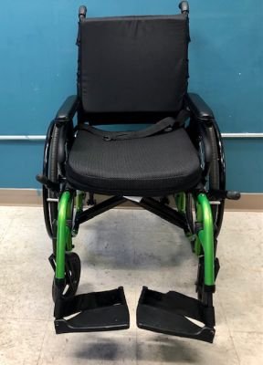 MANUAL WHEELCHAIR