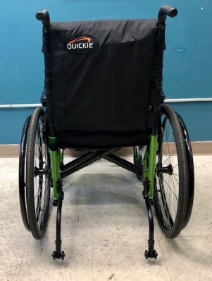 MANUAL WHEELCHAIR