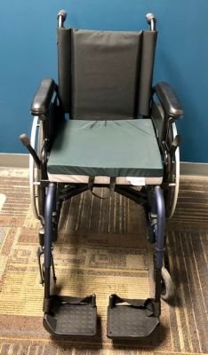 MANUAL WHEELCHAIR