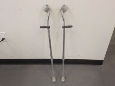 Forearm Crutches