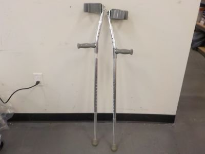 forearm crutches