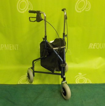 3 wheel rollator