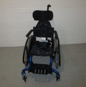 Pediatric self propelled manual w/c 12"